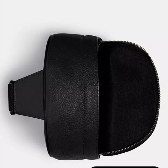 Coach West Pack - Picture 3 of 4